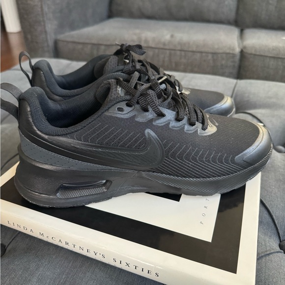 Nike Air Max Nuaxis Shoes main image 5